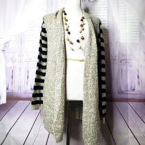 Eleven‎ Star size M women Cardigan sweater cozy